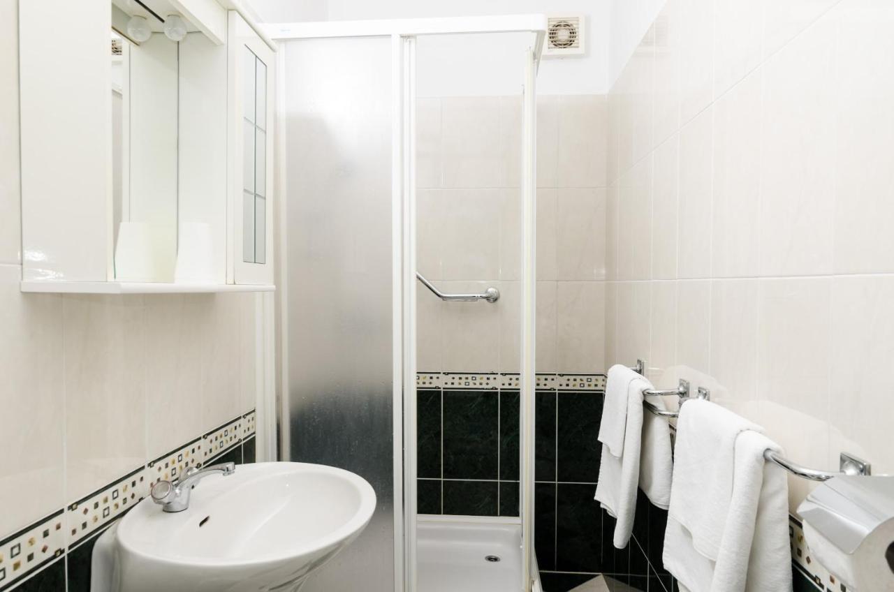 דוברובניק Rooms Lydia (Adults Only) מראה חיצוני תמונה